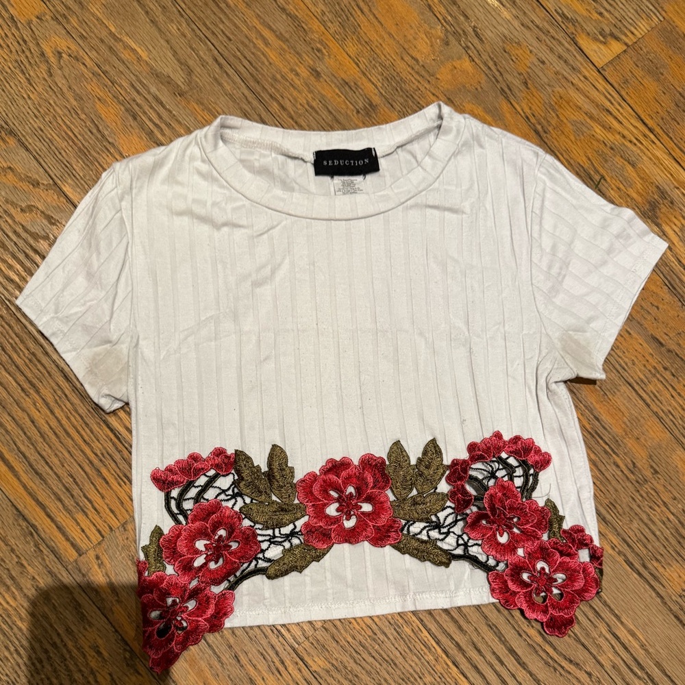 White Floral Embroidered Crop Top